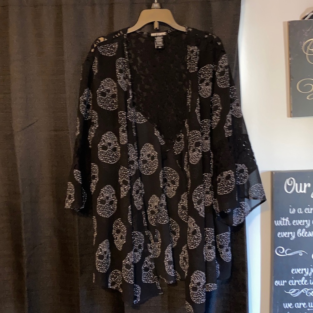 Skull Lace Kimono